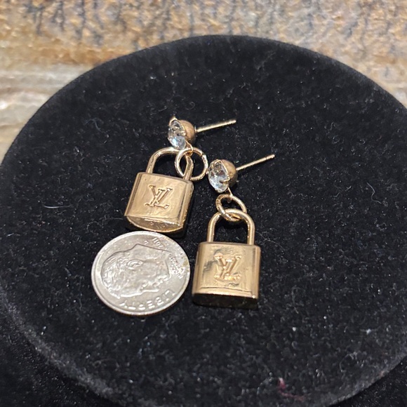 Gold LV Padlock Earrings - Picture 4 of 4